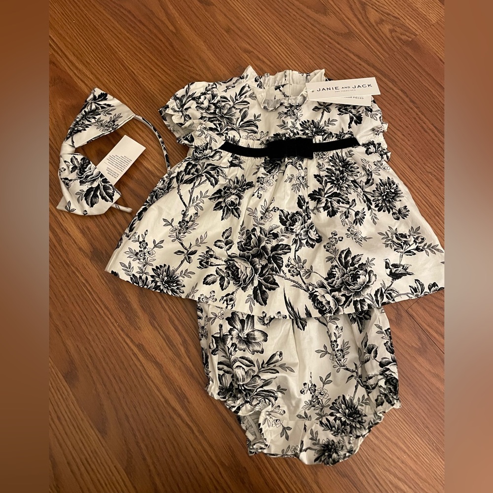 NWT Janie and jack set
